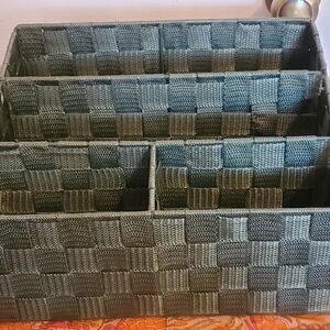 Pretty & Spacious Green Woven Mail Caddy Organizer